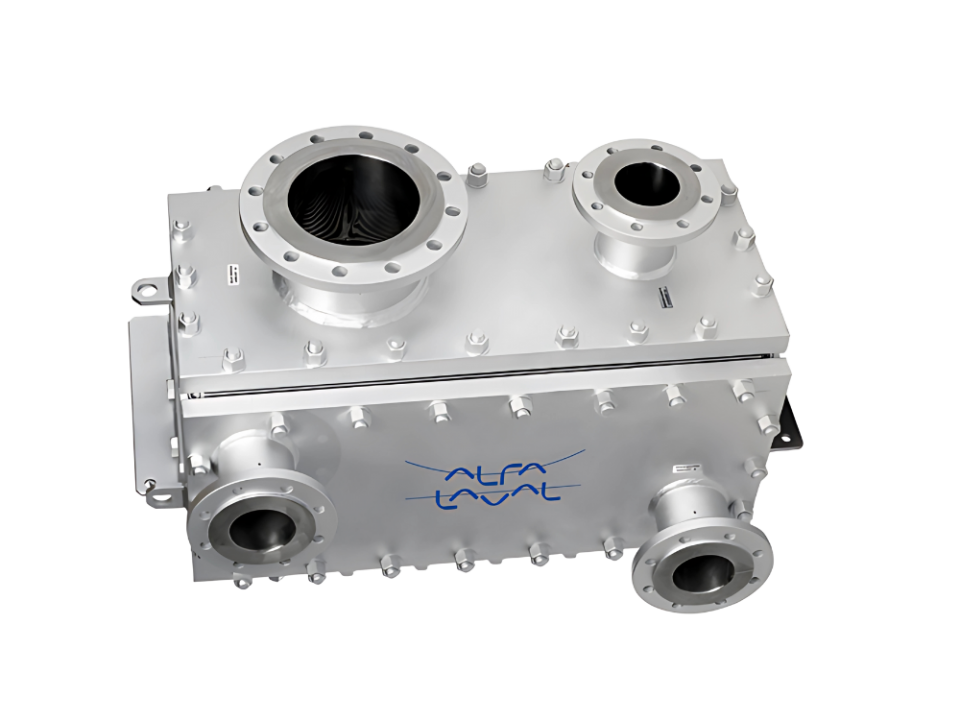 Alfa Laval Compabloc Free Flow heat exchanger designed for hygienic and efficient industrial heat transfer applications